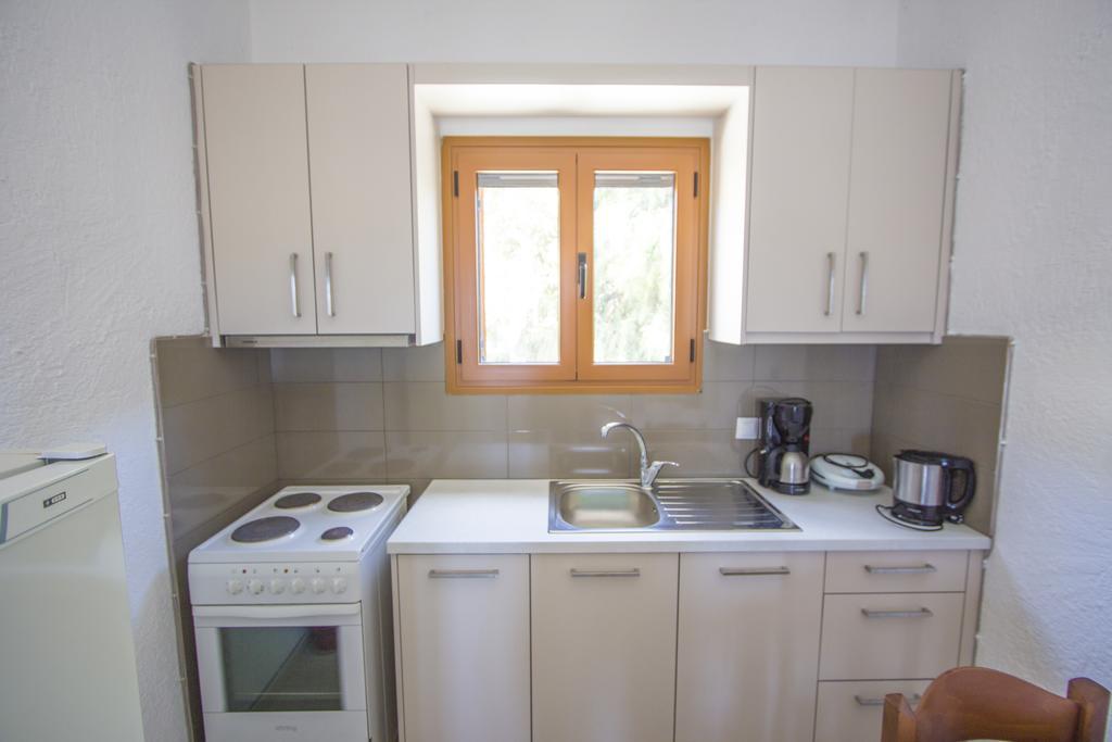 Bay View Apartments Sitia  Ngoại thất bức ảnh