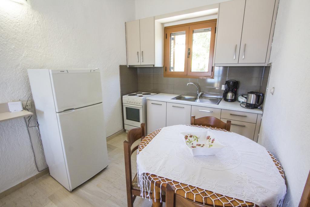 Bay View Apartments Sitia  Ngoại thất bức ảnh